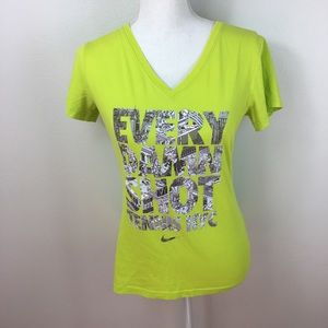 Women’s Nike Dri-Fit Slim Fit Medium Graphic Tee